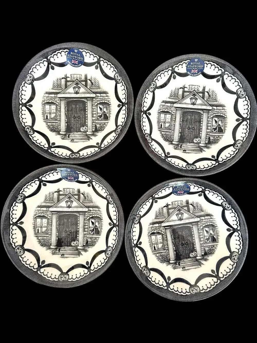 4 Royal Stafford Spookeyville Haunted House 1666 Salad Bowls Halloween NWT 7+”